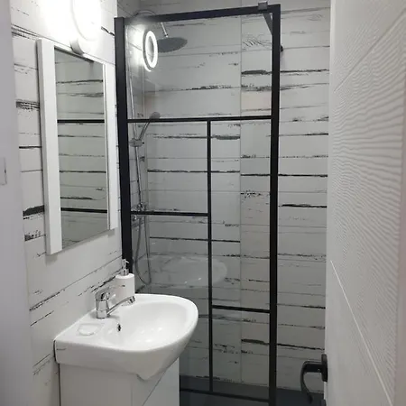Zen Studio Onesti Exterior photo